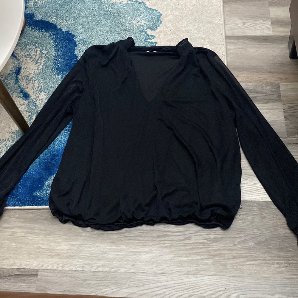 Express Blouse XL with sheer sleeves black